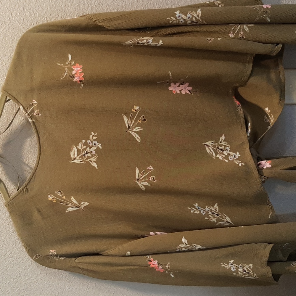 Billabong Tye Front Crop Top Size Small - Picture 2 of 11